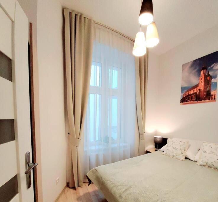 Golden Apartment Bosacka Krakow Old Town 2 Rooms Luaran gambar